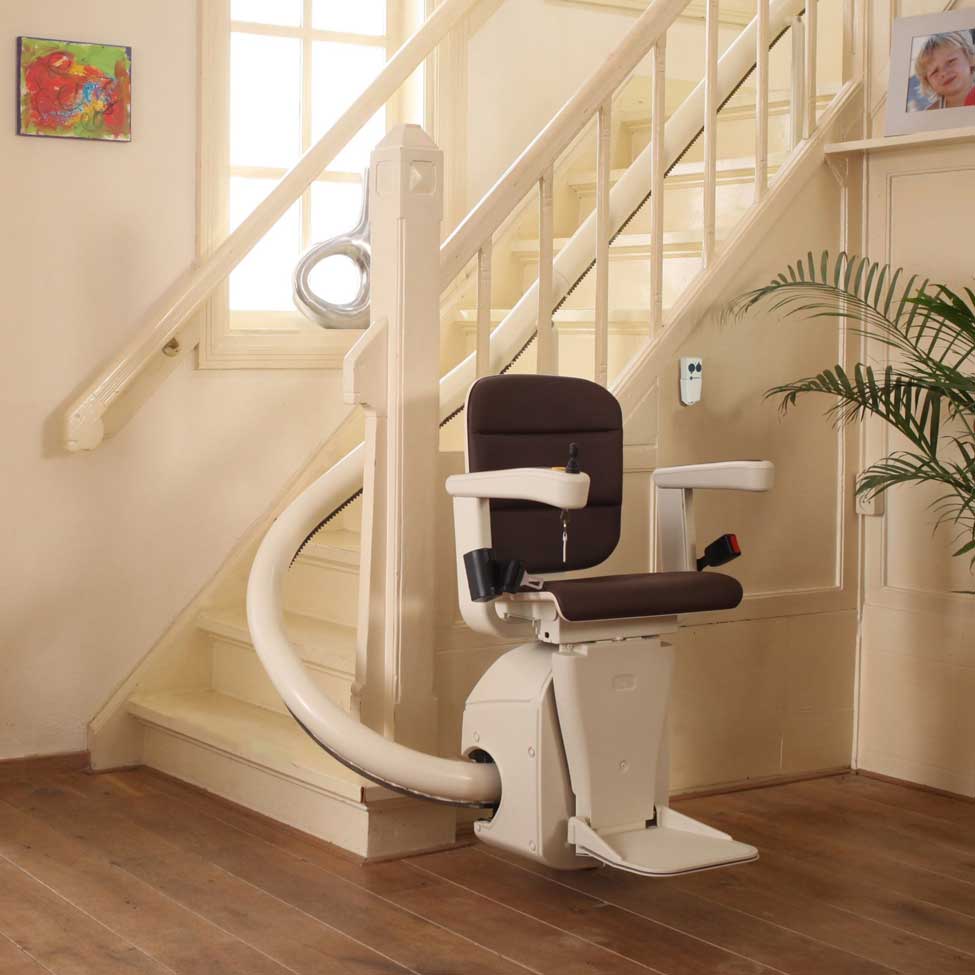 Freecurve stairlift